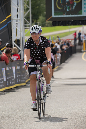 FINISH LINE CROSSING --3619