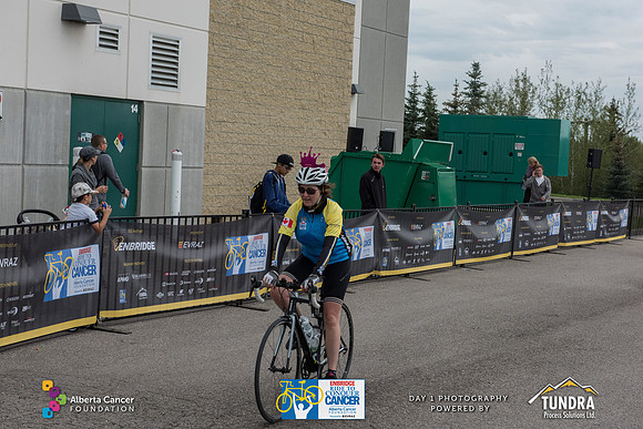 DAY 1- TheRideAB- h-8751