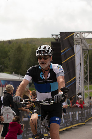 FINISH LINE CROSSING --3252
