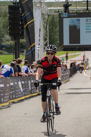 FINISH LINE CROSSING --4743