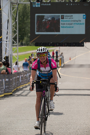 FINISH LINE CROSSING --4018