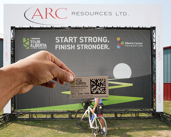 HERO WALL - POWERED BY ARC-883