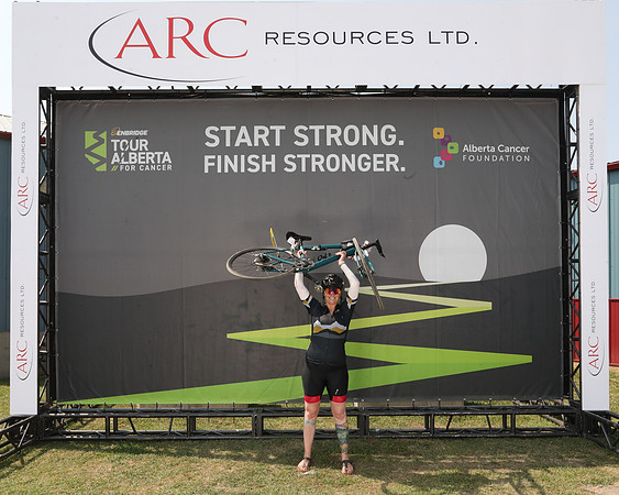 HERO WALL - POWERED BY ARC-490