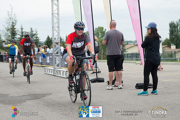 DAY 1- TheRideAB- h-8399
