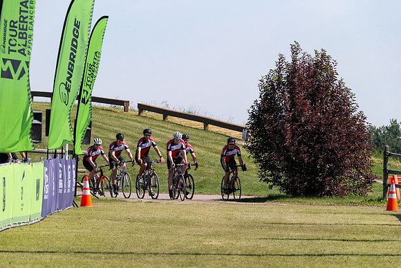 FL - TOUR ALBERTA FOR CANCER-112