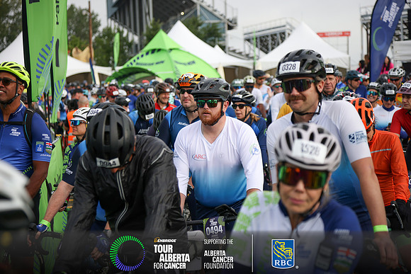 2-RIDERS LEAVING OC-888