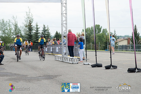 DAY 1- TheRideAB- h-8492