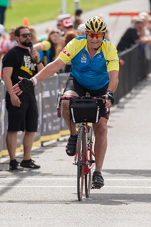 FINISH LINE CROSSING --4641