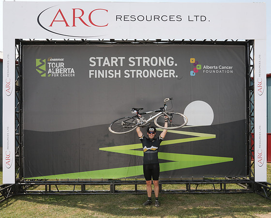 HERO WALL - POWERED BY ARC-847