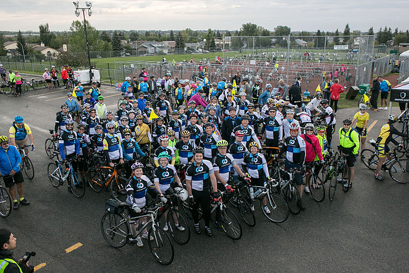 DAY 2 RIDERS - TheRideAB-24