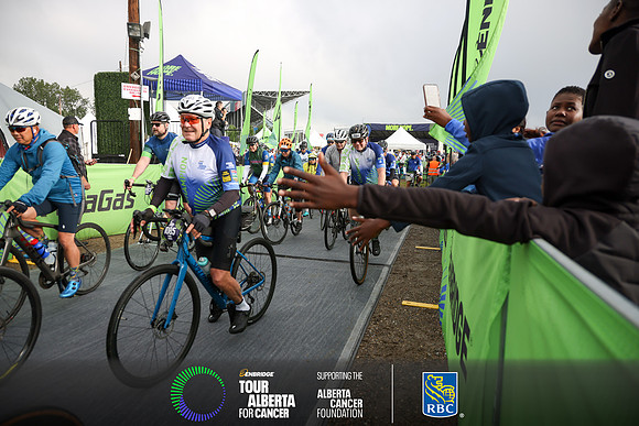 2-RIDERS LEAVING OC-1542