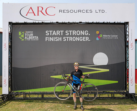 HERO WALL - POWERED BY ARC-422
