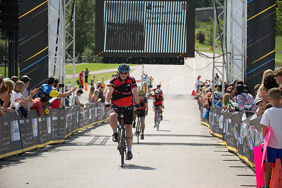 FINISH LINE CROSSING --3097
