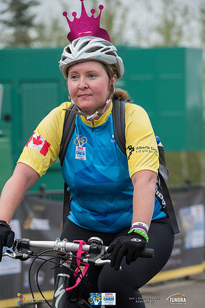 DAY 1- TheRideAB- h-8981