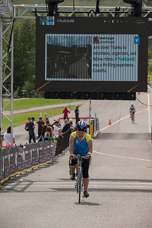 FINISH LINE CROSSING --4206