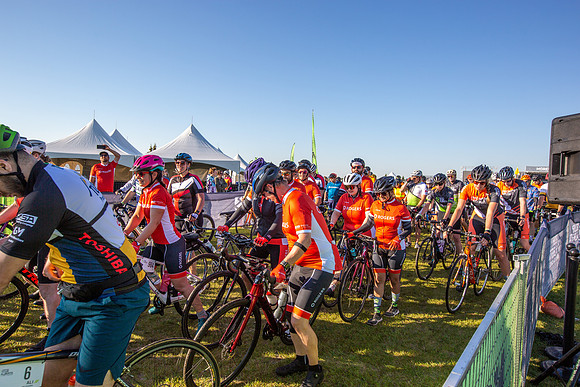CAMP - RIDERS LEAVING-124