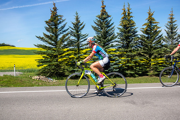 2- TOUR ALBERTA FOR CANCER---80