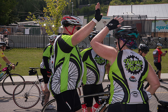 FINISH LINE CROSSING --0407
