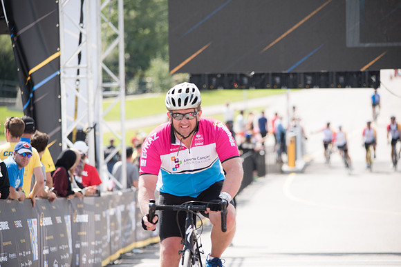 FINISH LINE CROSSING --3348