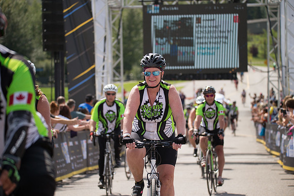 FINISH LINE CROSSING --3011