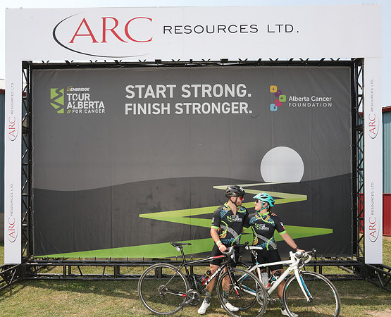 HERO WALL - POWERED BY ARC-733