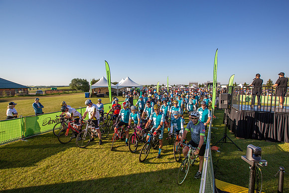 CAMP - RIDERS LEAVING-16