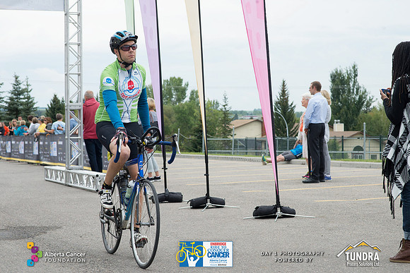 DAY 1- TheRideAB- h-8437