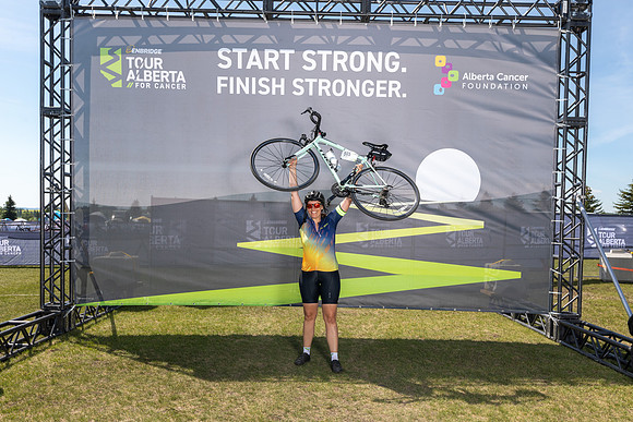HW - TOUR ALBERTA FOR CANCER-814