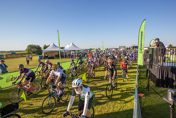 CAMP - RIDERS LEAVING-93