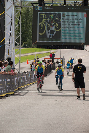 FINISH LINE CROSSING --4367