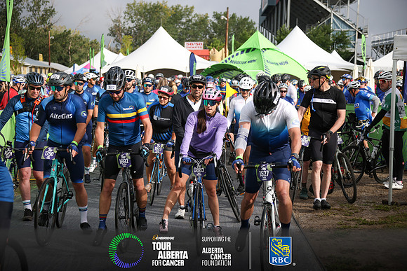 2-RIDERS LEAVING OC-669-2