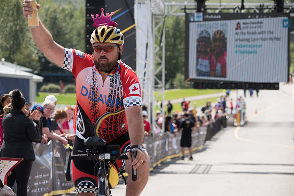 FINISH LINE CROSSING --3458