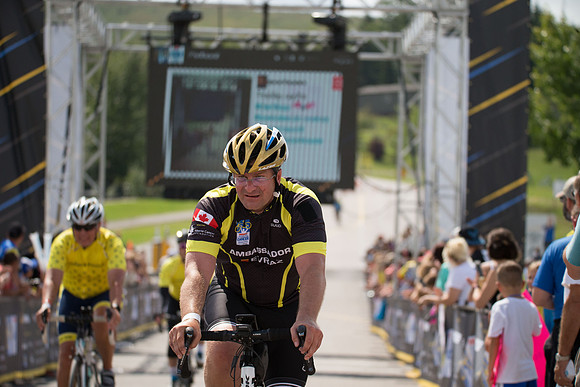 FINISH LINE CROSSING --2845