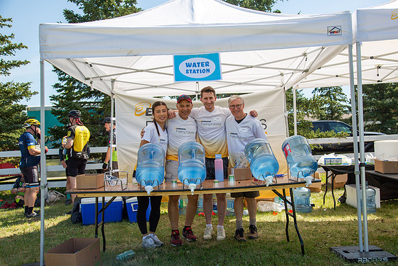 2-VOLUNTEERS-M-8