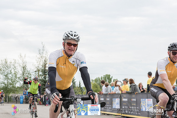 DAY 1- TheRideAB- h-8702