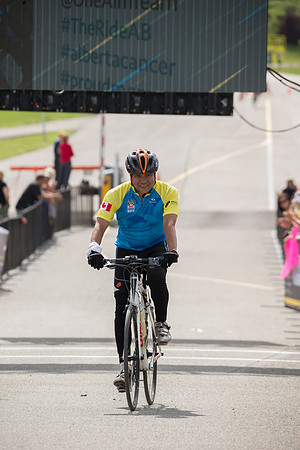 FINISH LINE CROSSING --4699