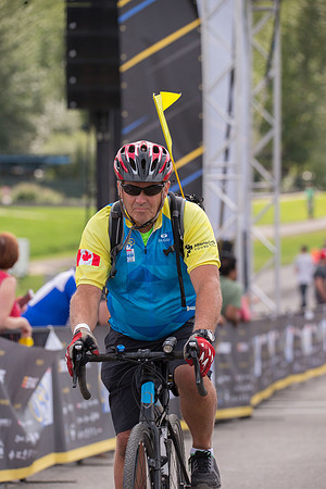 FINISH LINE CROSSING --4896