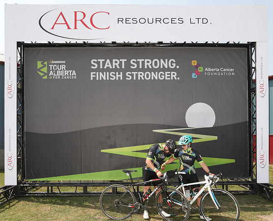 HERO WALL - POWERED BY ARC-735