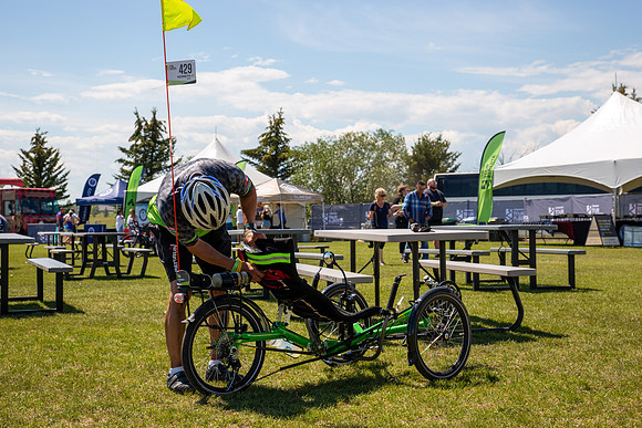 2-BIKE - RIDERS FIXING BIKES-12