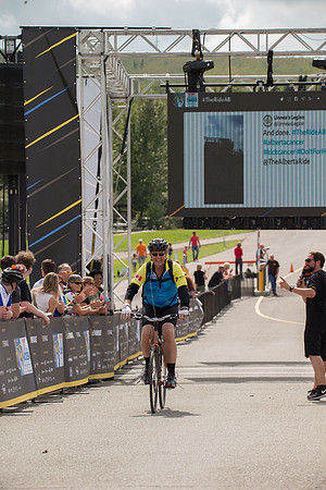 FINISH LINE CROSSING --4734