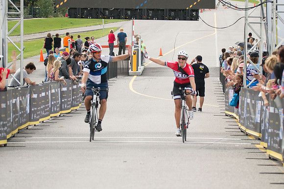 FINISH LINE CROSSING --3159