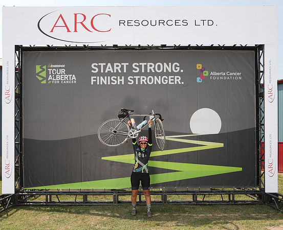 HERO WALL - POWERED BY ARC-572