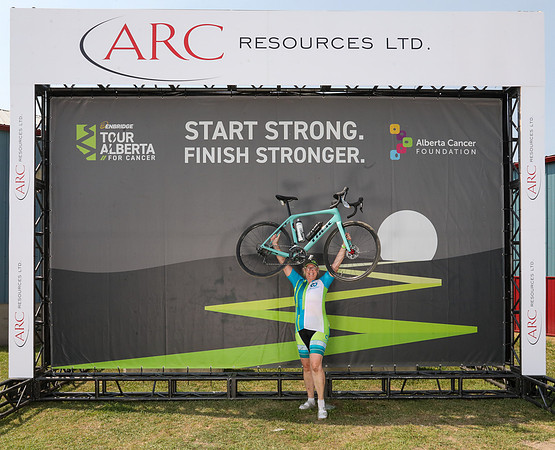 HERO WALL - POWERED BY ARC-426