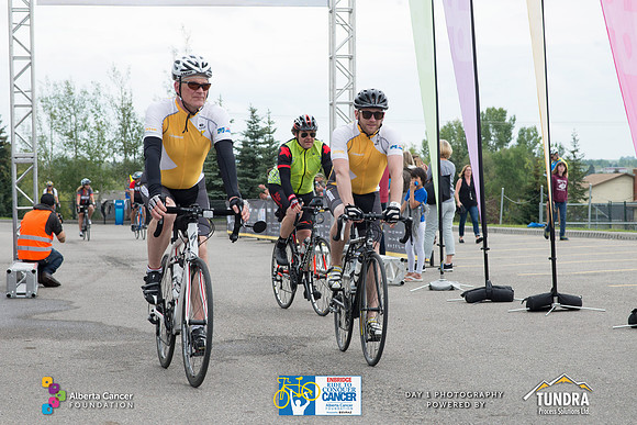 DAY 1- TheRideAB- h-8498
