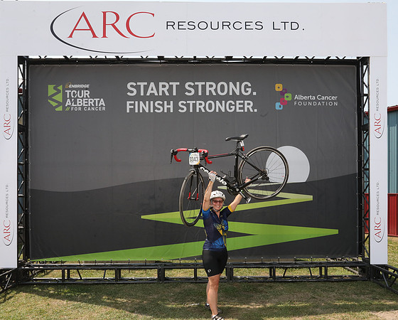 HERO WALL - POWERED BY ARC-949