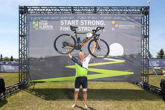 HW - TOUR ALBERTA FOR CANCER-986