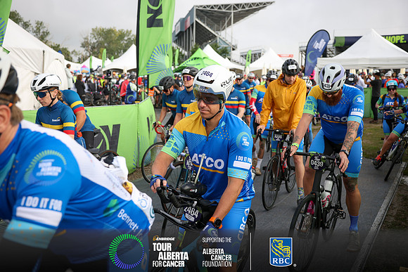 2-RIDERS LEAVING OC-780