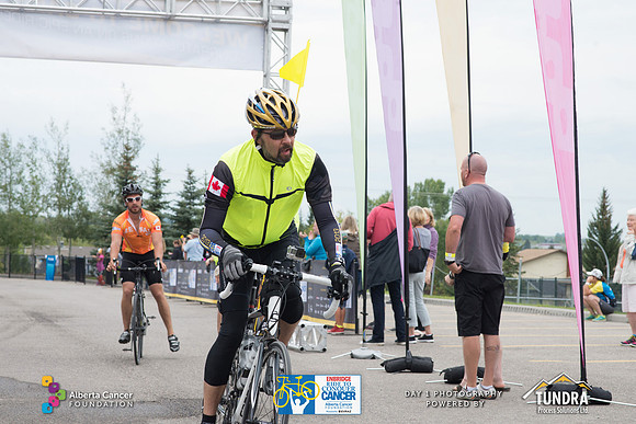 DAY 1- TheRideAB- h-8372