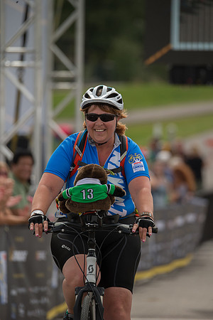 FINISH LINE CROSSING --4761