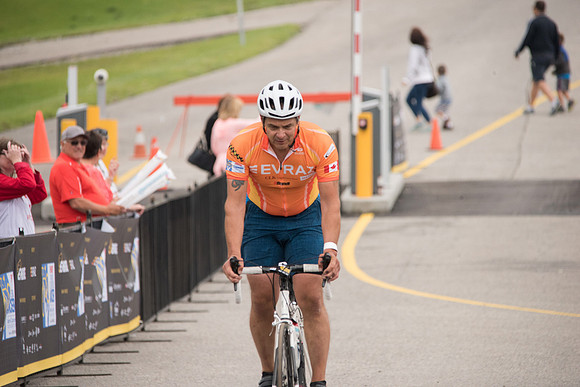 FINISH LINE CROSSING --1241